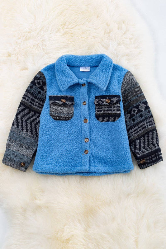 💎Sky blue sherpa shacket w/gray geometric sleeves. TPG65133