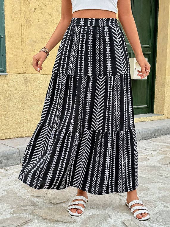 Patterned Tiered Maxi Skirt with pockets