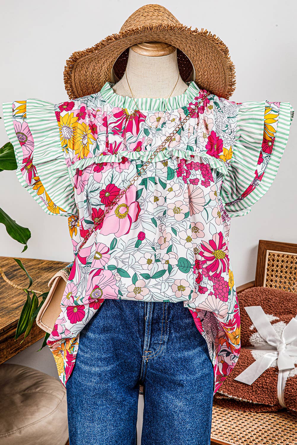 Floral Print Ruffle Cap Sleeve Blouse