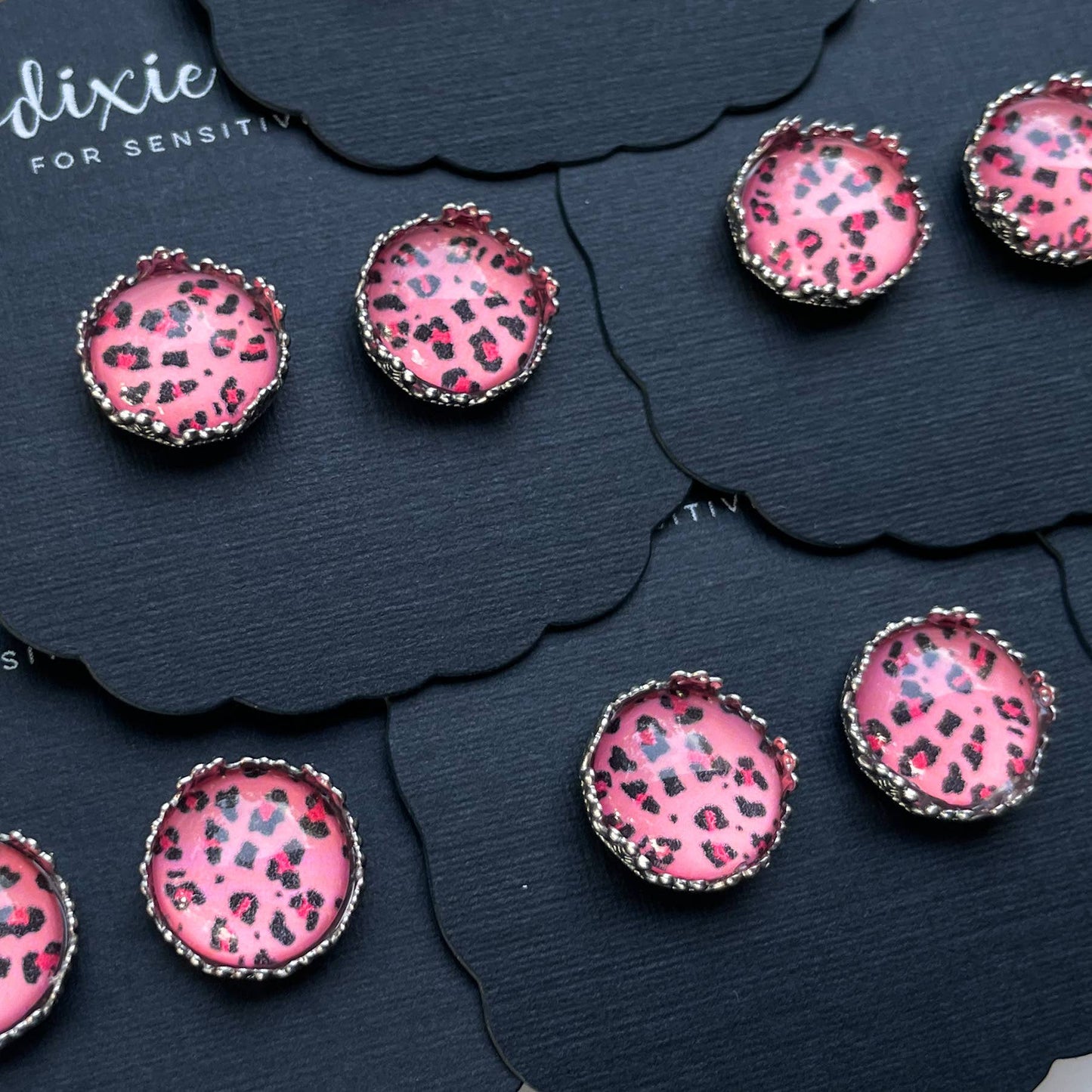 Pink Leopard Photo Glass